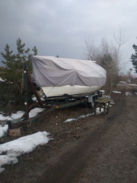 продам яхту-швертбот