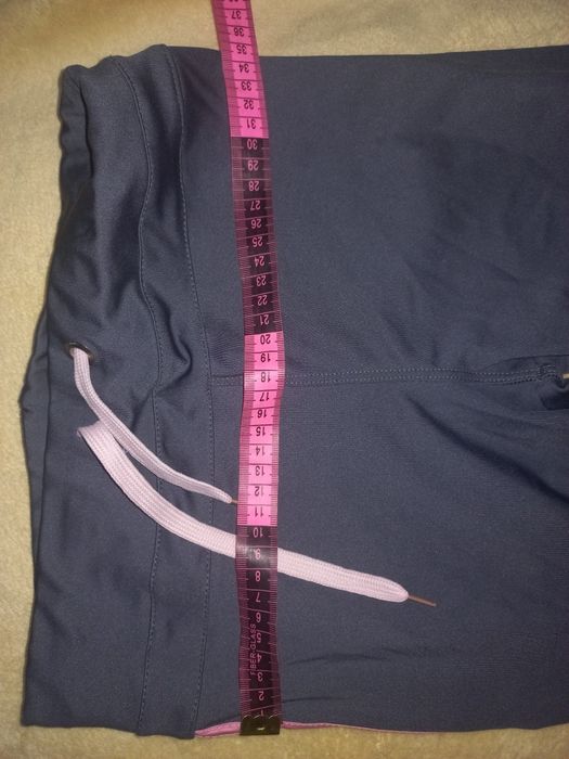 Б/У спортивный костюм для девочки