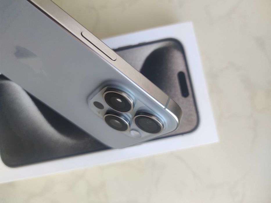 Офіційний Iphone 15 Pro Max 256