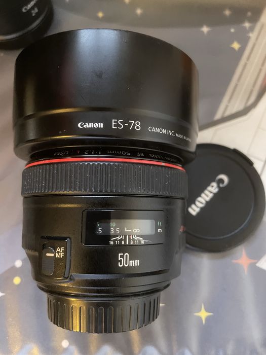 Lente canon EF 50 F1.2 com parasol