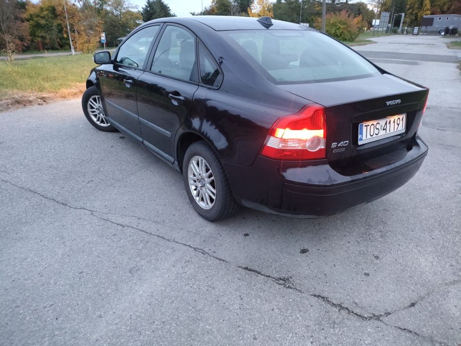 Volvo S40.    2006r