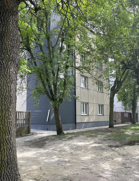 Przyjemna kawalerka przy Rondzie Lotnikow Lwowskich