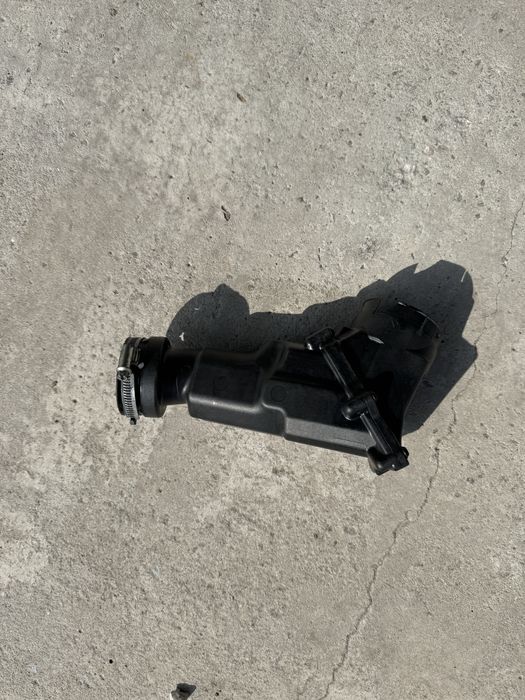 Патрубок интеркулера вольво хс90 2.4 дизель