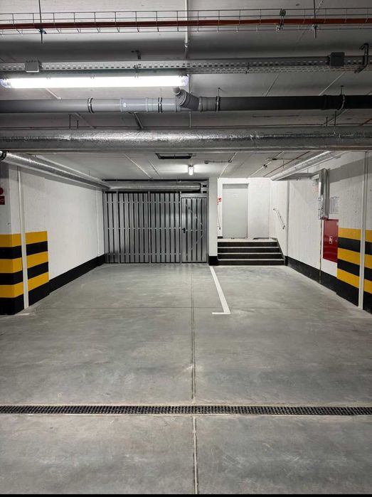 Pojedyncze miejsce postojowe + piwnica KRASZEWSKIEGO 45B Nowe Bojary