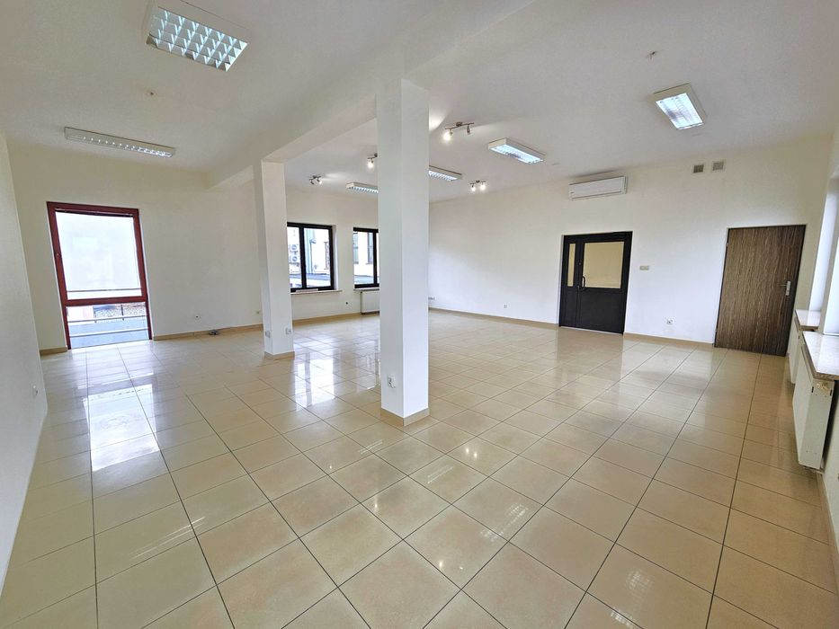 Klimatyzowany lokal biurowo-usługowy 108m2 - Plac Rubina