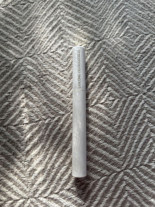 Baza pod tusz do rzęs marki Lancôme Cils Booster XL.