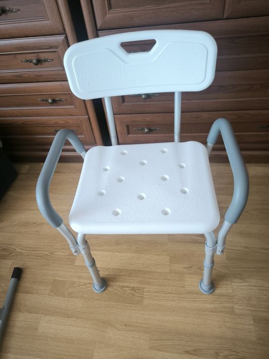 Krzesełko prysznicowe