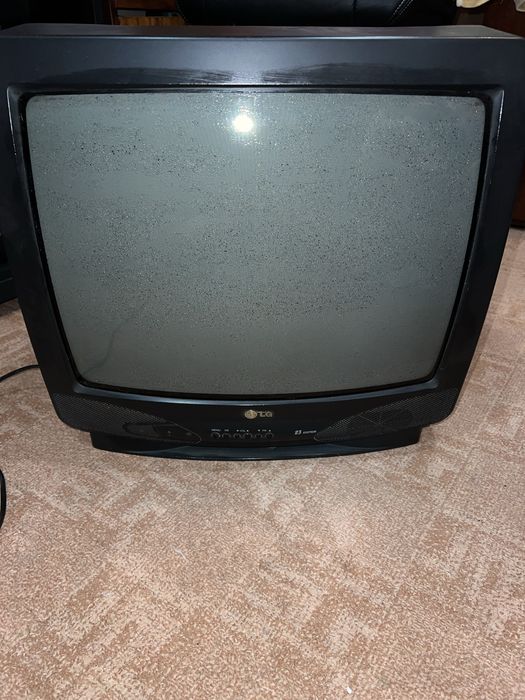 Телевизор lg CF-20E60