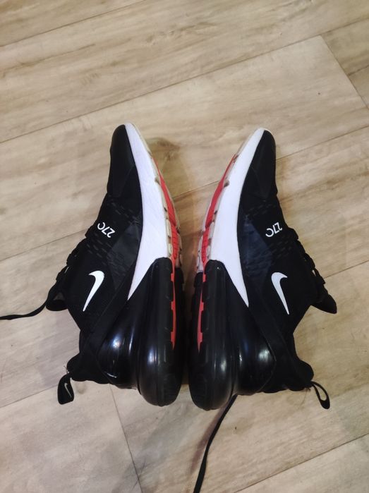 Кроссовки Nike air max 270 размер 44 стелька 28 см