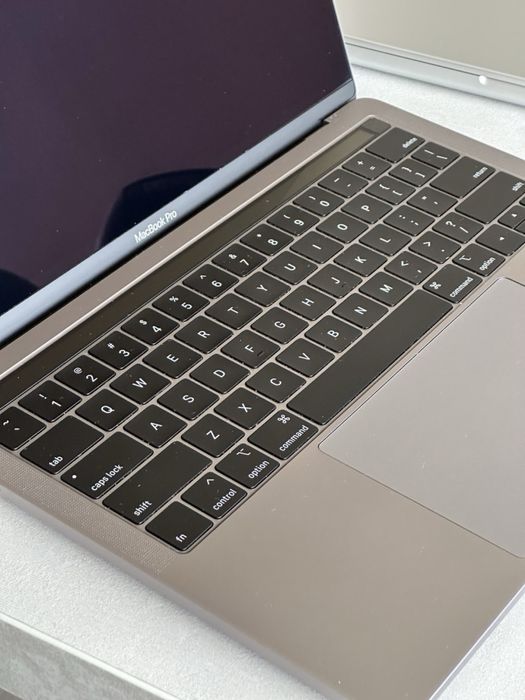 Macbook Pro 13 8/128 A2159 2019 Space Gray Touchbar