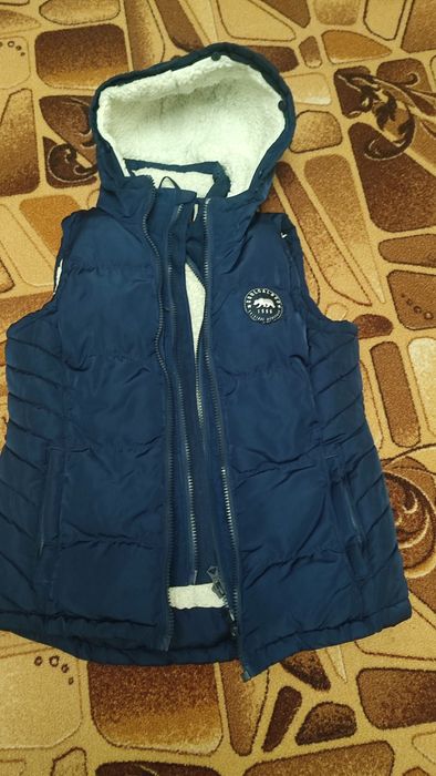 Курточка ігуана,Кросівки   р.43,наколінники