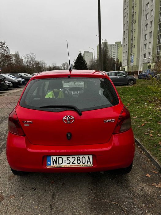 Toyota Yaris 1.3 64 KW ( 2008 )