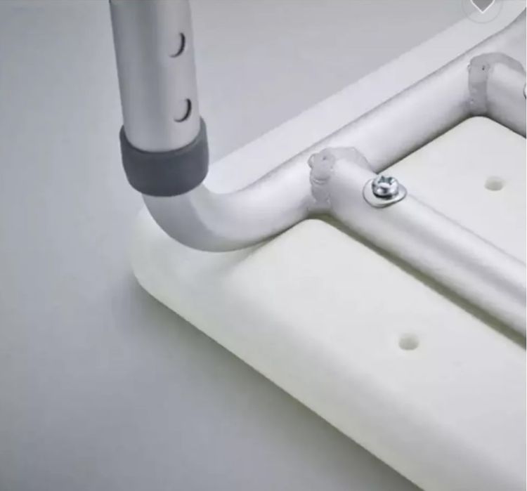 Табурет для душу і вани