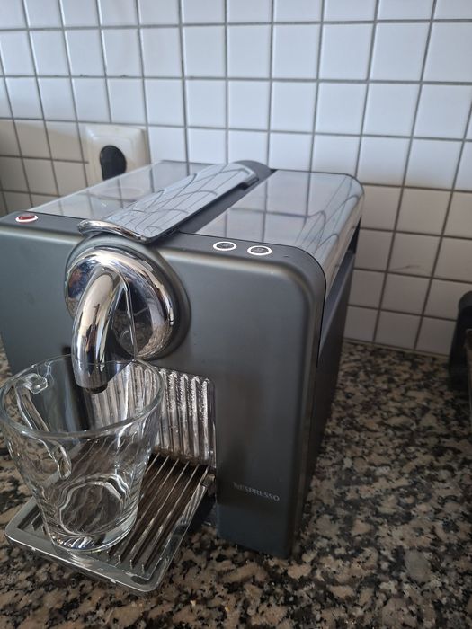 Máquina de café nespresso
