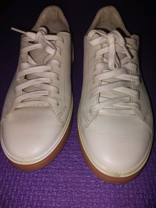 Кеди Ecco білі 41 розміру