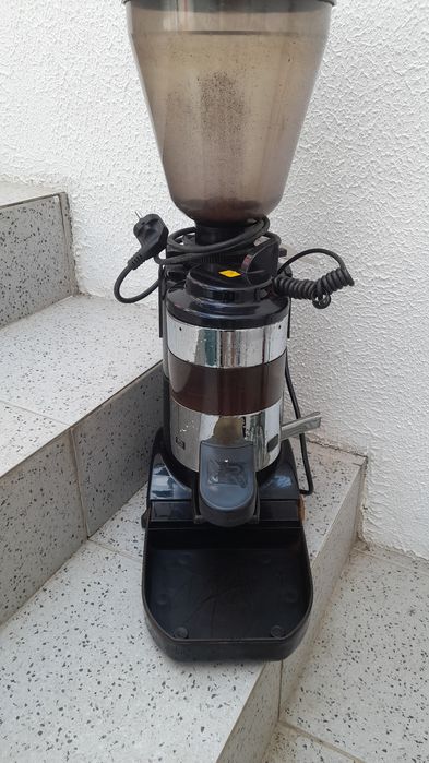 Moinho de Café Profissional Rossi RR45 (Industrial / Cafetaria)