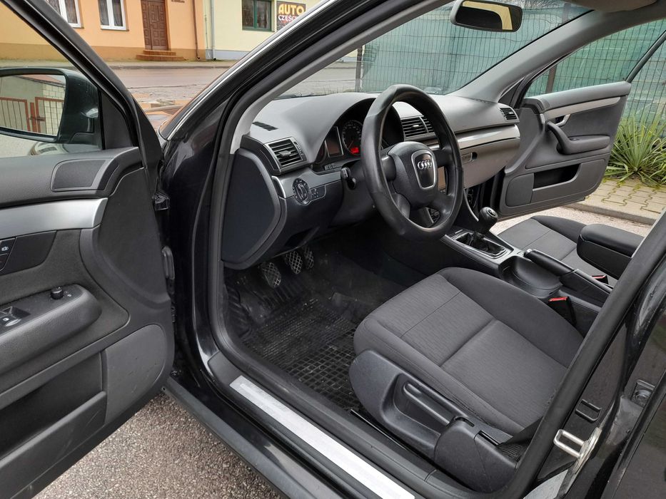 Audi A4 b7,Sedan,S Line 2.0 tdi 140 koni, 6 skrzynia,zadbana