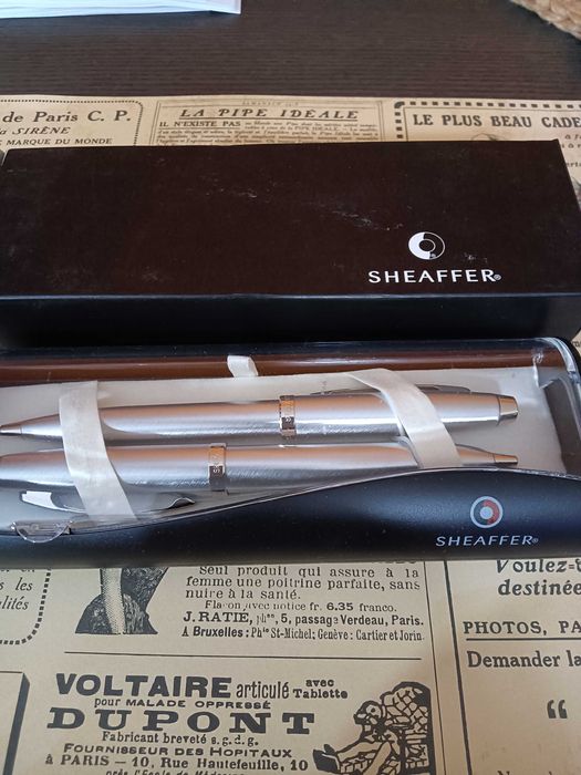 Conjunto caneta esferográfica e lapiseira da marca sheaffer inox