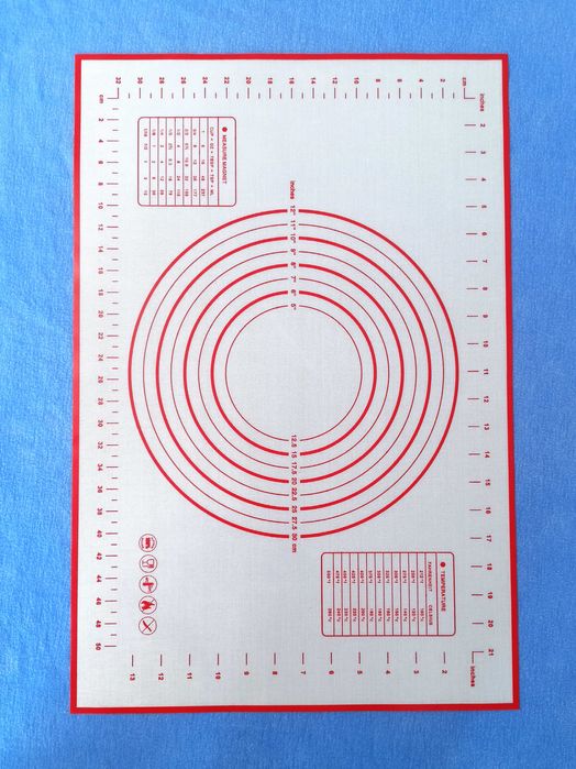 Zwijana stolnica kuchenna mata silikonowa do ciasta duża 60x40