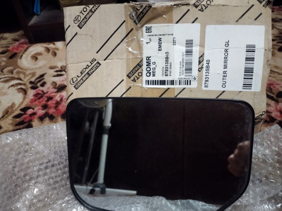 Продам зеркала для Lexus,