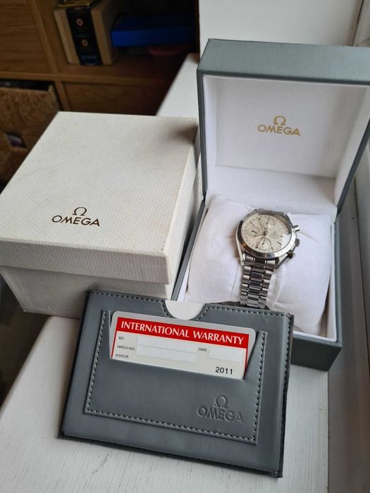 Omega Speedmaster Day-Date Triple Date ref. 3521.30 — 1999 — Full Set