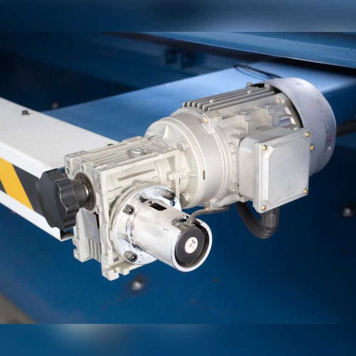 Hydrauliczne nożyce gilotynowe do blachy gilotyna 4x2000