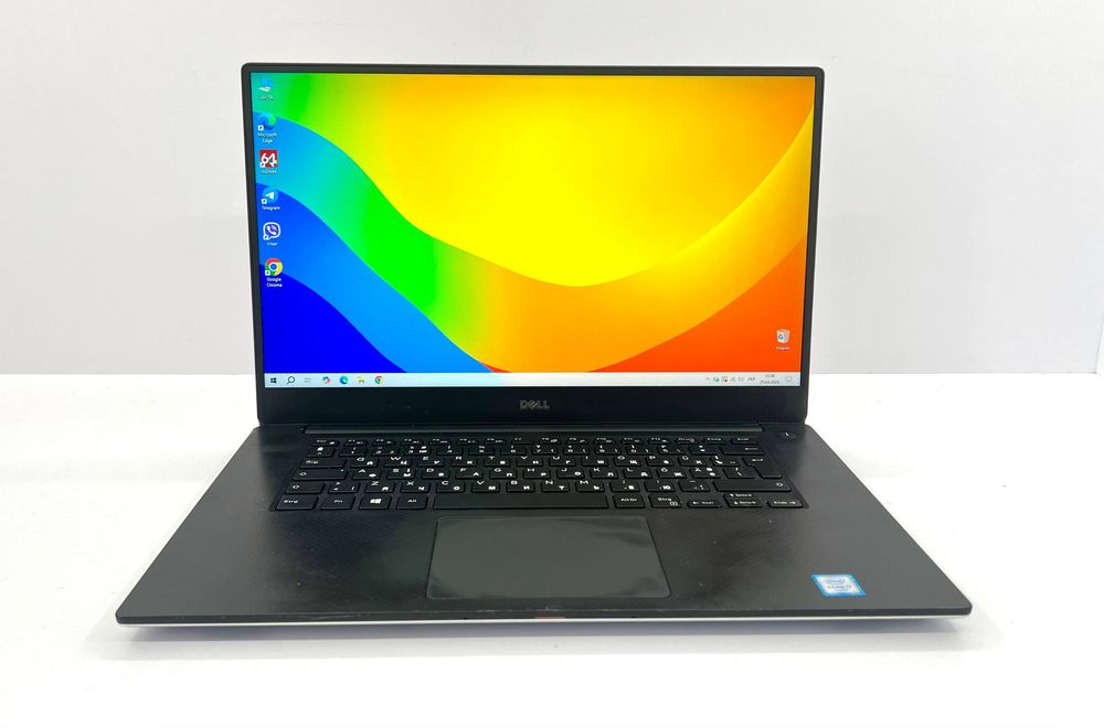 Ноутбук Dell XPS 15 9550 15.6" i7-6700HQ 3.1 GHz 8 GB DDR4 256 GB SSD + ОС Windows 10 Home + АКБ + ЗП Б/В ID25368