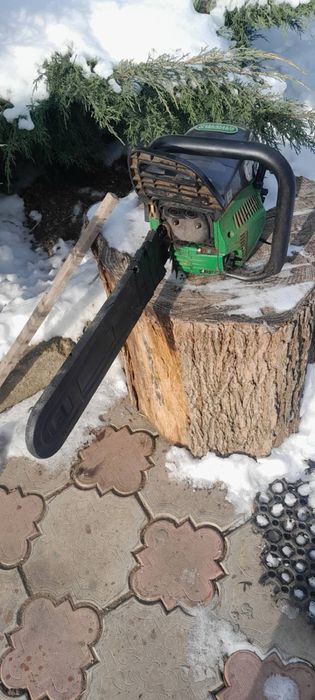 Бензлпила Grunhelm 3квт