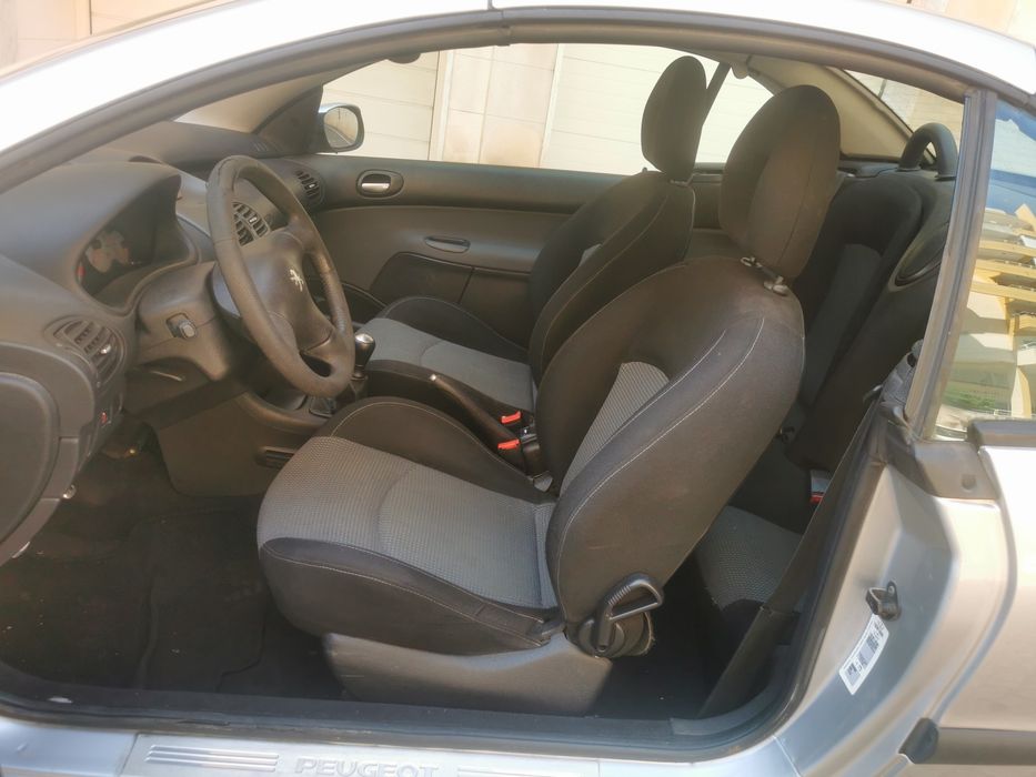 Peugeot 206CC(Cabrio) 1.6i de 2001