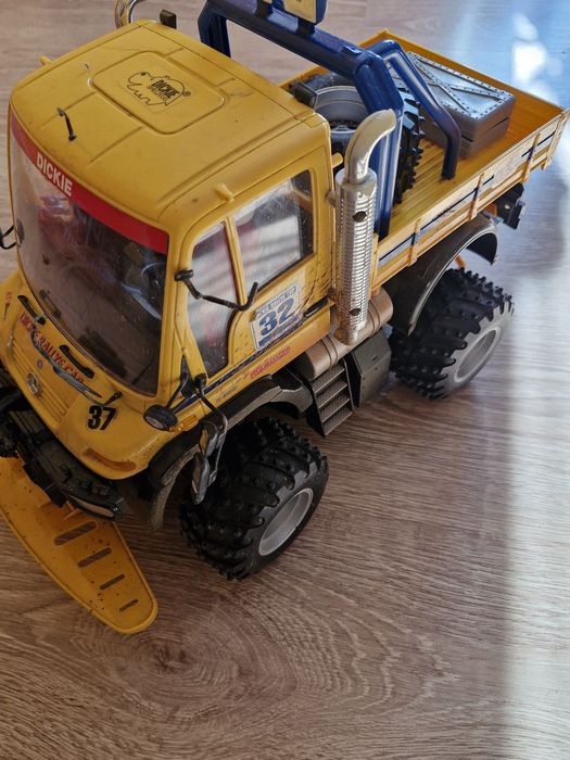 Duże auto terenowe