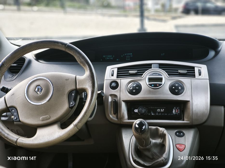 Renault Scenic 1.5 gasóleo excelente estado