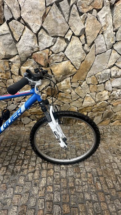 Bicicleta juvenil BTT