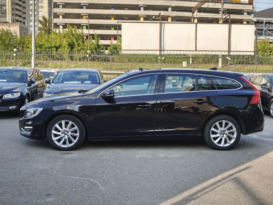 Volvo V60 SUMMUM Facelift 2014  2.0 D4 Turbo Diesel