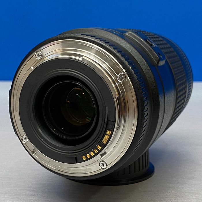 Canon EF 70-300mm f/4-5.6 IS USM