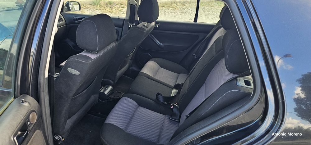 Wolkswagen Golf 1.4 16V