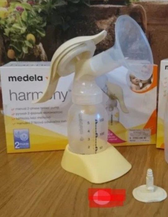 Молоковідсмоктувач Medela + поршень