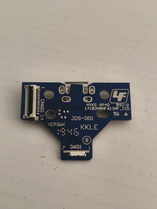 Gniazdo USB do pada PS4 JDS-001