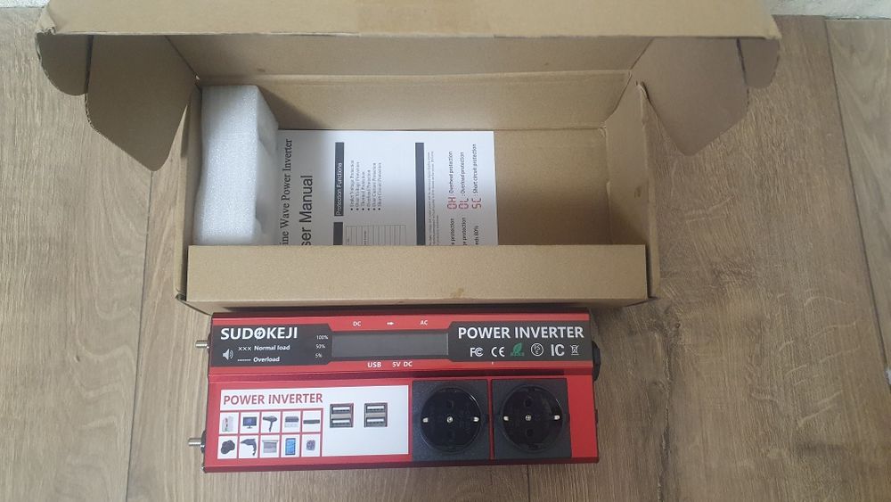 Інвертор  12в 220в