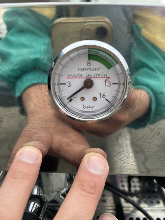 Ekspres lelit anita PL042TEMD uszkodzony młynek