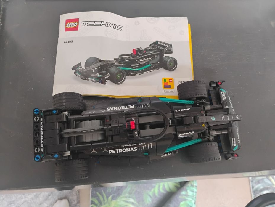 Wyścigówka LEGO Technic
