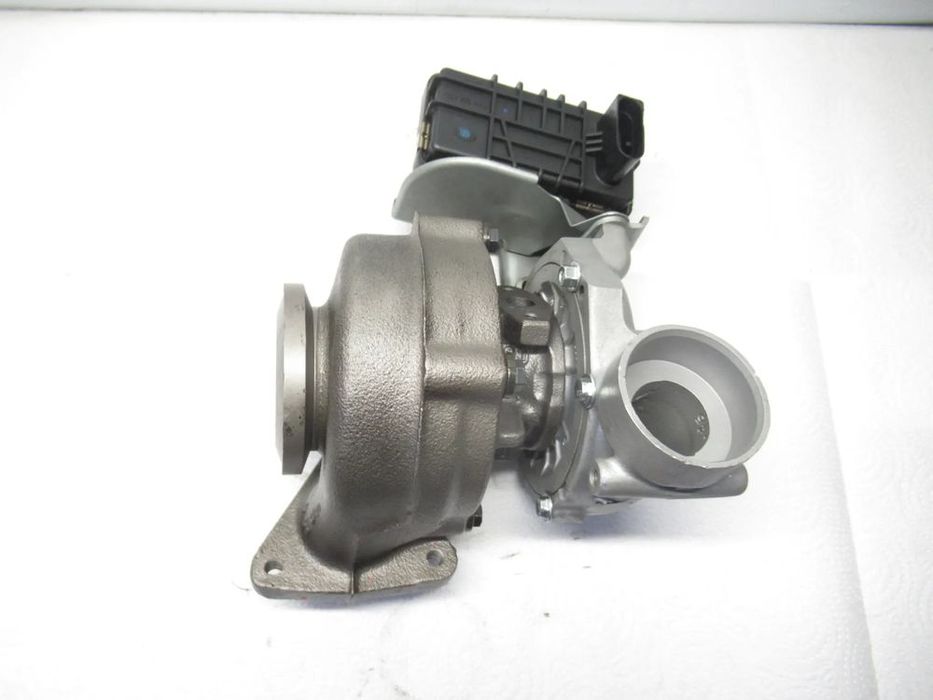 Turbina Mercedes E S G-klasa 400CDI A6280960699 729853 250 KM