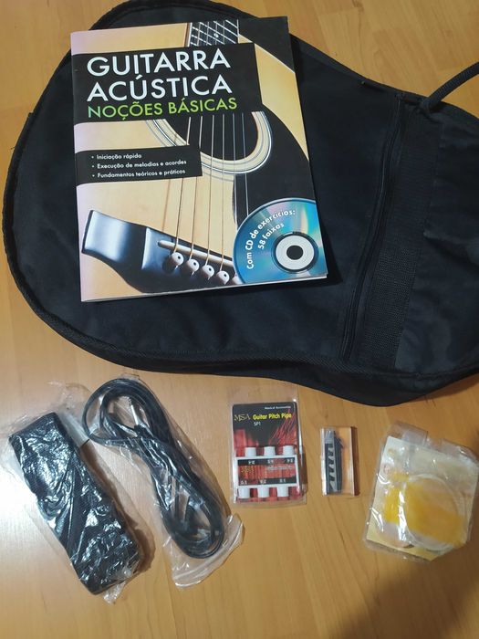 Guitarra Semi Acústica com acessórios