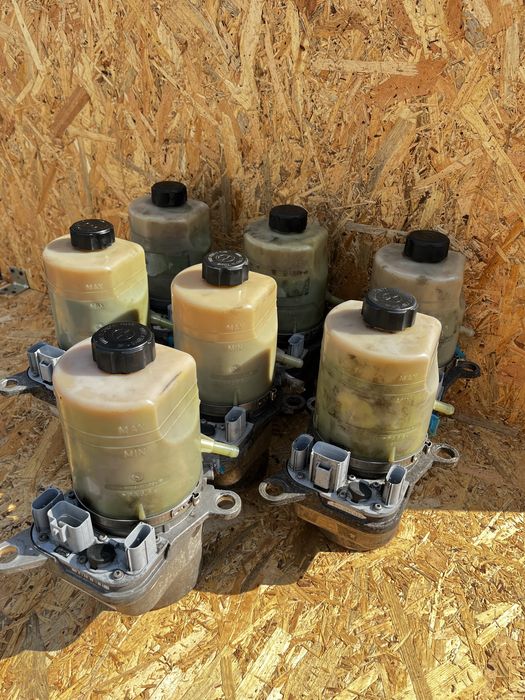 Гідро підсилювач ГУР  ford focus 2 4M513K514BF