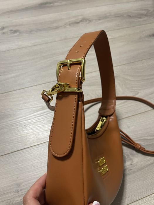 Сумка в стилі Miu Miu