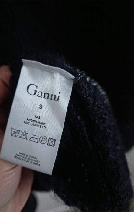 Sweter wełna puszysty granatowy okrągły dekolt  moher  Ganni 36