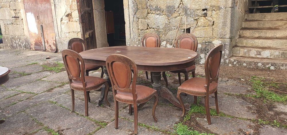 mesa para sala de jantar com 5 cadeiras