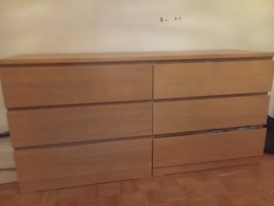 Cómoda  para quarto