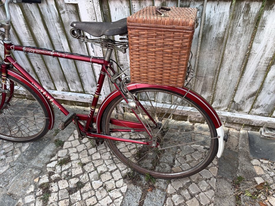 Bicicleta pasteleira Ye-Ye