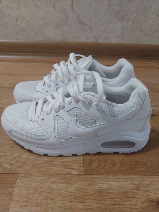 Кросівки Nike 38 розмір