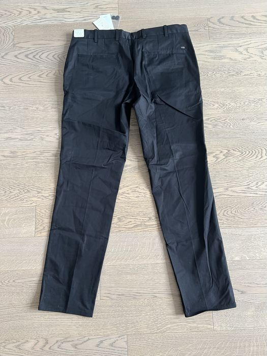 Чоловічі штани (чіноси) MANGO